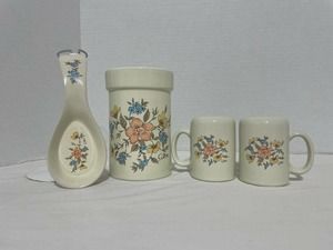 Vintage Gourmet HIMARK Saltera Ceramic Floral Mist Utensils